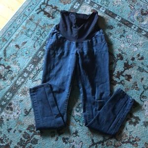 Maternity skinny jeans